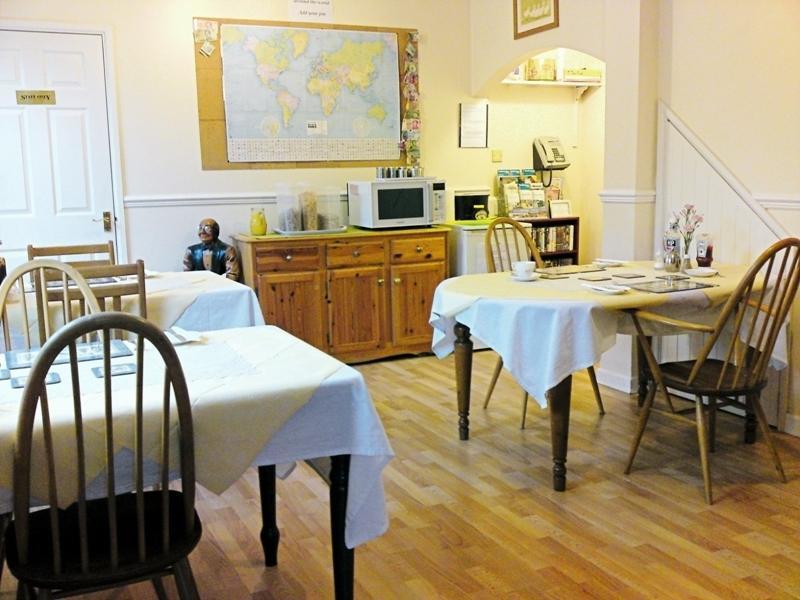 Crestwell House Bed and Breakfast Eastleigh Eksteriør billede